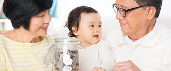 Geld sparen voor je kleinkind, een spaarrekening openen | KindjeKlein