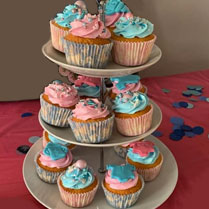 gender reveal cup cakes Jaleesa