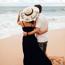 zwangerschap aankondigen foto op social media