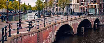 Dit is waarom Nederland per direct in lockdown moet gaan Dit is waarom Nederland per direct in lockdown moet gaan