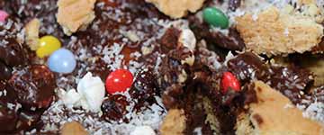 Bake happy moments - de allerlekkerste taart Bake happy moments - de allerlekkerste taart